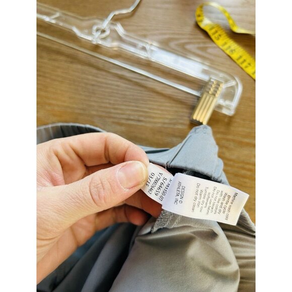 Athleta Aspire Pull On Zip Pocket Ankle Pants Joggers Gray - Picture 10 of 10